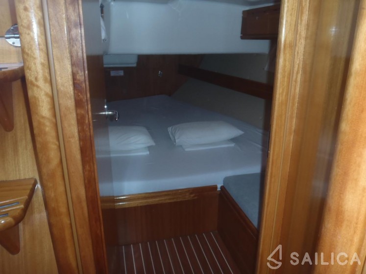 Bavaria 46 Cruiser - Yacht Charter Sailica