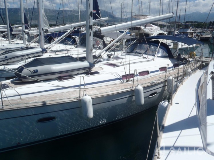 Bavaria 46 Cruiser - Yacht Charter Sailica