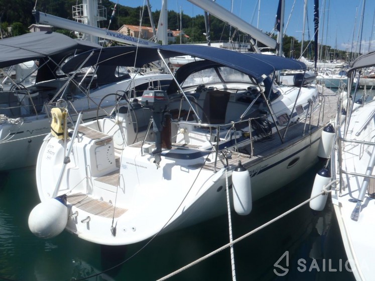 Bavaria 46 Cruiser - Yacht Charter Sailica