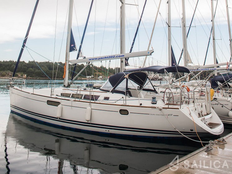 Sun Odyssey 49i - Yacht Charter Sailica