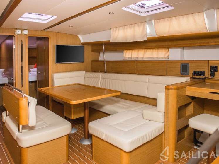 Sun Odyssey 49i - Yacht Charter Sailica