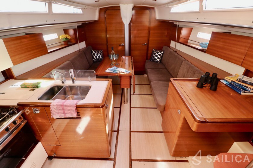 Salona 38 - Yacht Charter Sailica