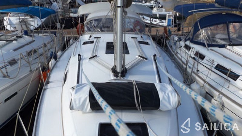 Bavaria 36 - Yacht Charter Sailica