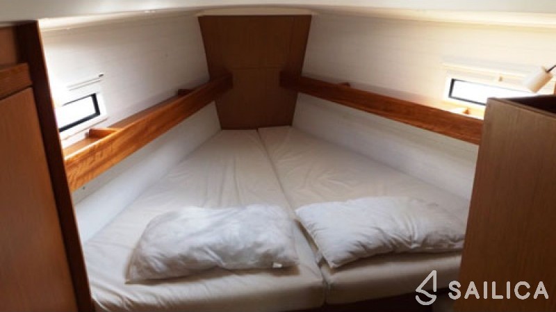 Bavaria 36 - Yacht Charter Sailica