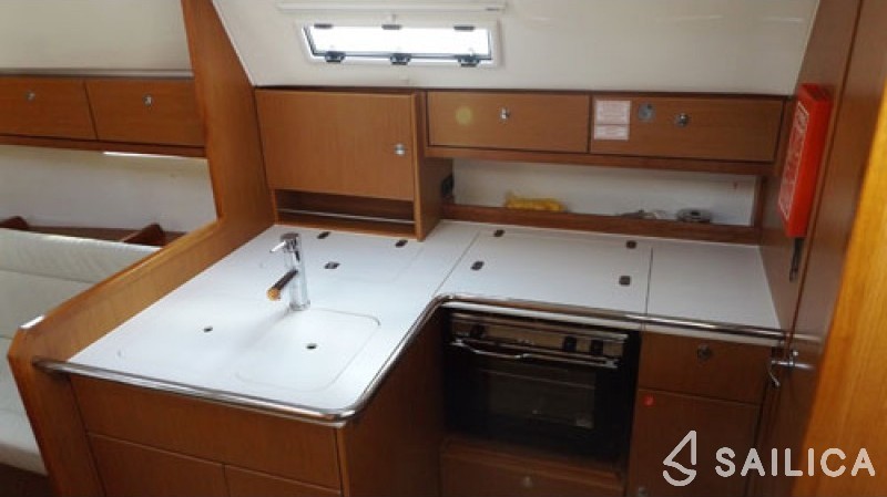 Bavaria 36 - Yacht Charter Sailica