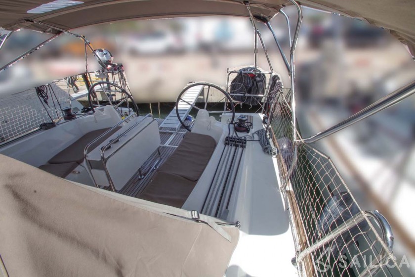 Sun Odyssey 349 - Yacht Charter Sailica