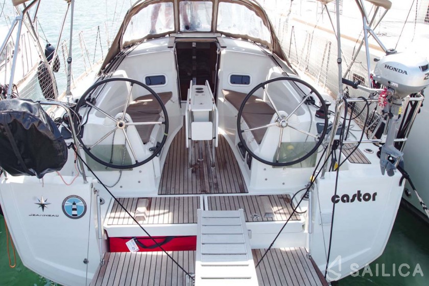 Sun Odyssey 349 - Yacht Charter Sailica