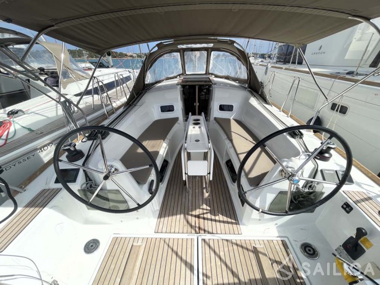 Sun Odyssey 349 - Yacht Charter Sailica