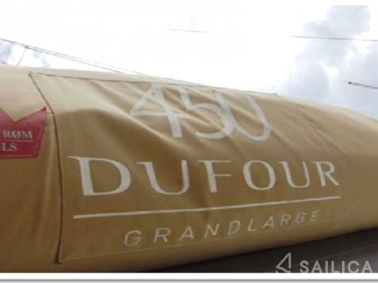 Dufour 450 GL - Yacht Charter Sailica