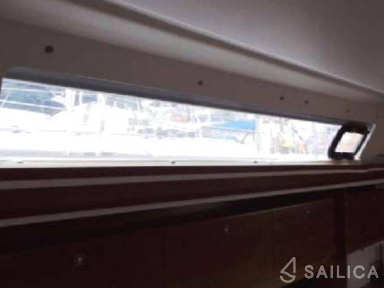 Dufour 450 GL - Yacht Charter Sailica