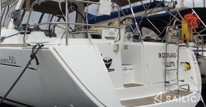 Oceanis 50 Family - Yacht Charter Sailica