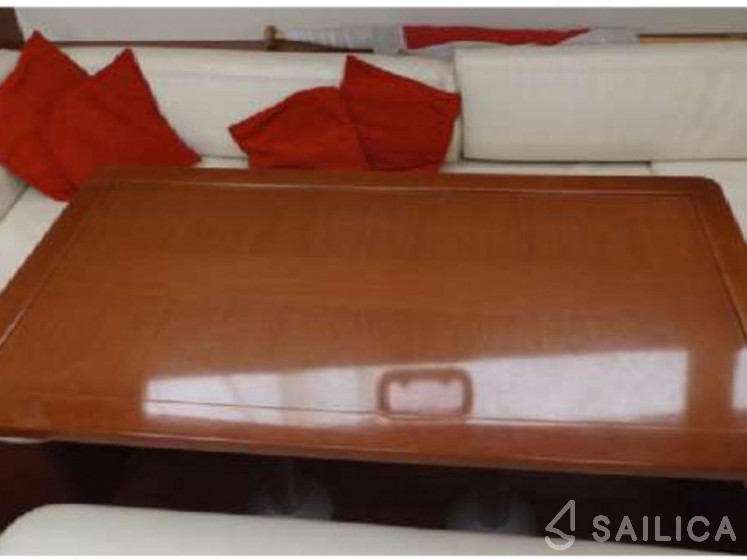 Oceanis 50 Family - Yacht Charter Sailica