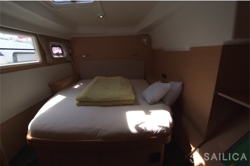 Lagoon 440 - Yacht Charter Sailica