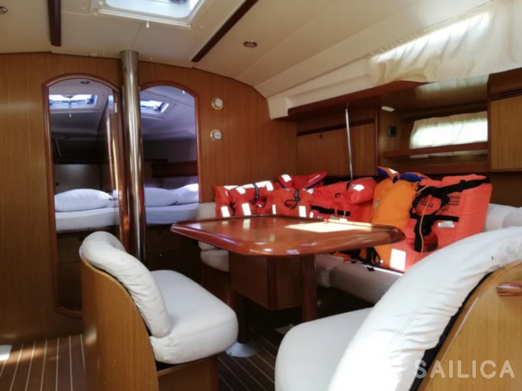 Sun Odyssey 45 - Yacht Charter Sailica