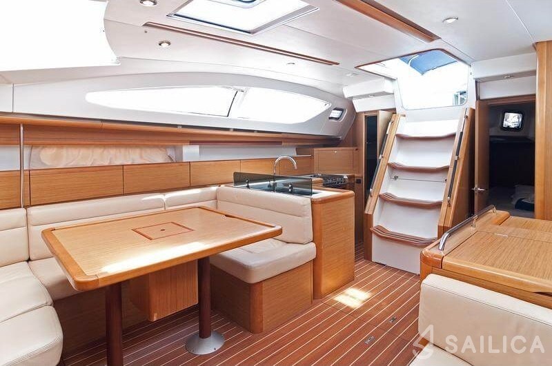 Sun Odyssey 45 - Yacht Charter Sailica