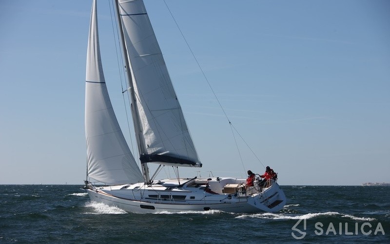 Sun Odyssey 44i - Yacht Charter Sailica