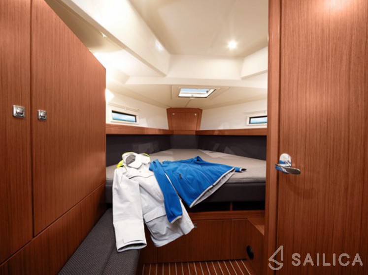 Bavaria 41 Cruiser - Yacht Charter Sailica