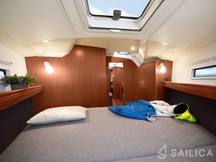 Bavaria 41 Cruiser - Yacht Charter Sailica