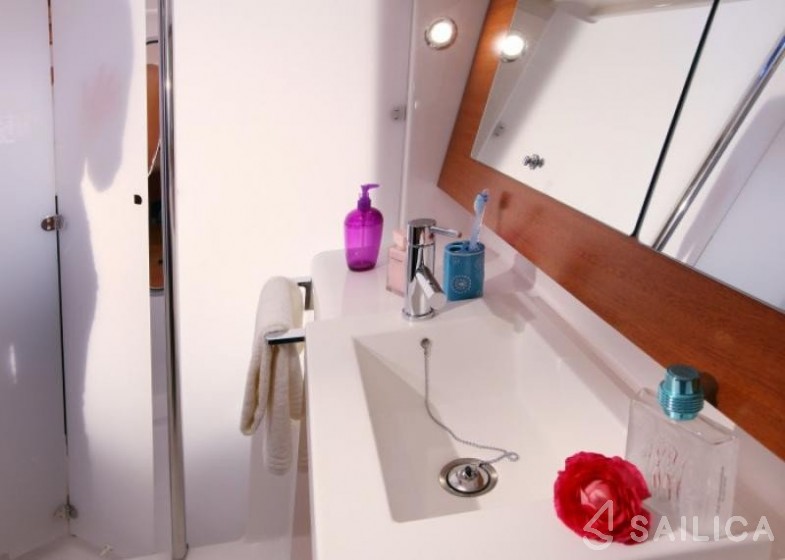 Dufour 382 Grand Large - Yacht Charter Sailica