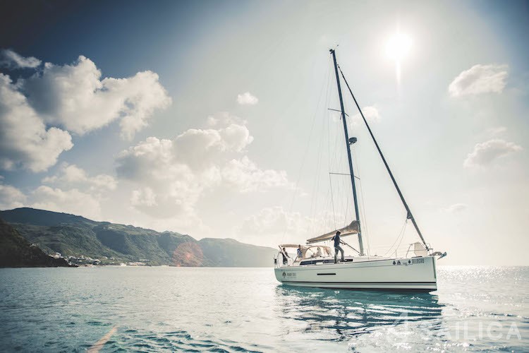 Dufour 382 Grand Large - Yacht Charter Sailica