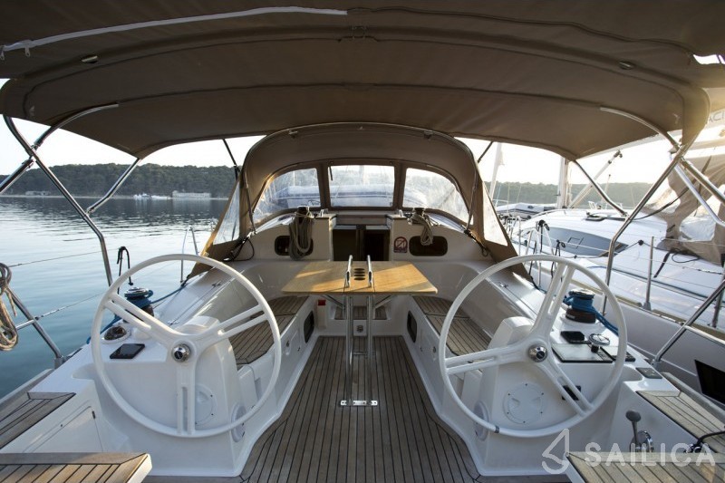 Elan 40 Impression - Yacht Charter Sailica