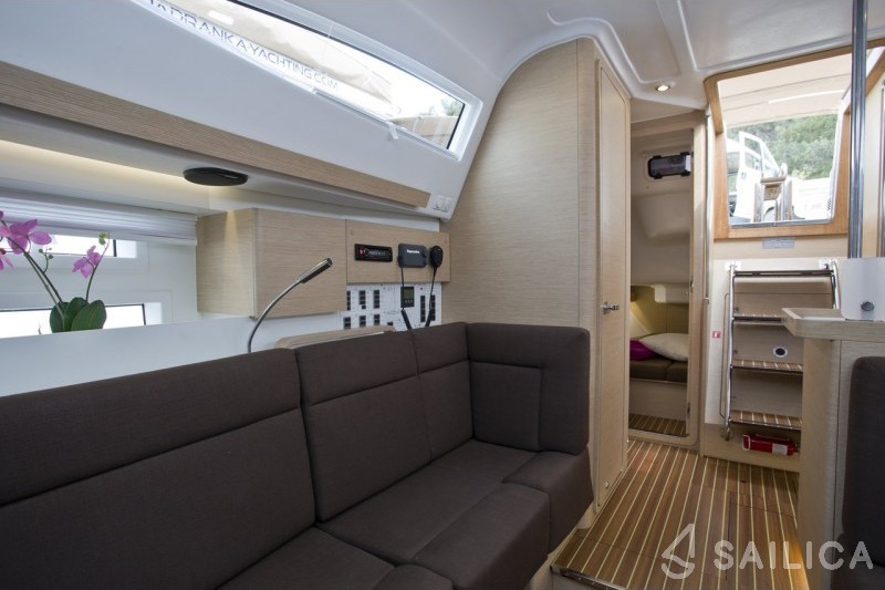 Elan 40 Impression - Yacht Charter Sailica