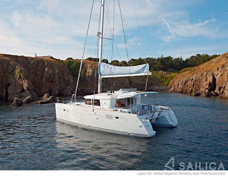 Lagoon 450 - Yacht Charter Sailica