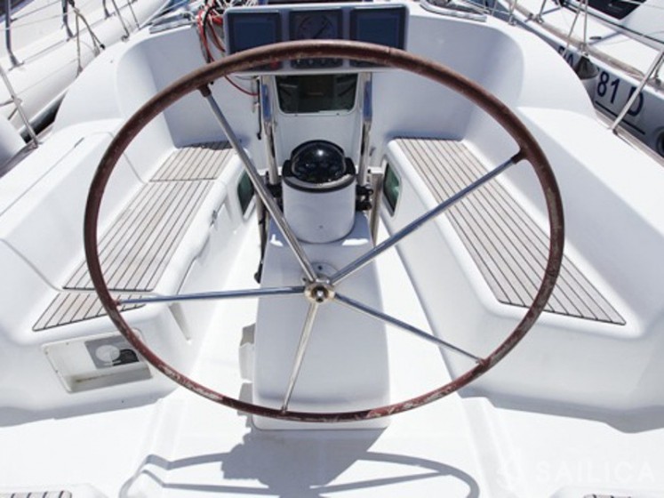 Sun Odyssey 36i - Yacht Charter Sailica