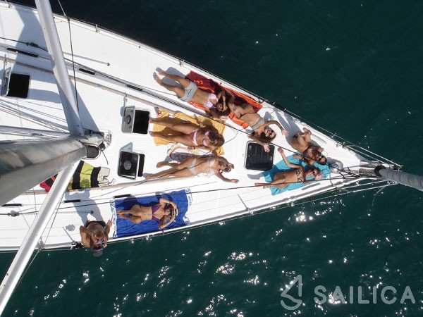 Cyclades 50.5 - Yacht Charter Sailica