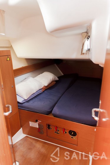 Cyclades 50.5 - Yacht Charter Sailica