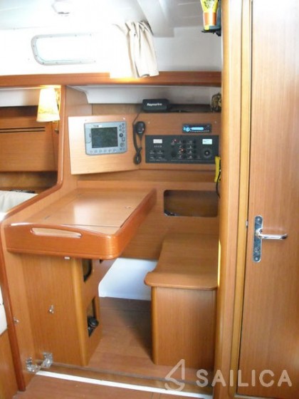 Cyclades 50.5 - Yacht Charter Sailica