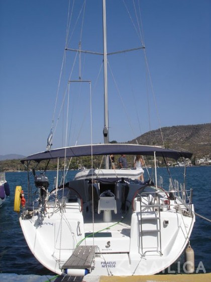 Cyclades 50.5 - Yacht Charter Sailica