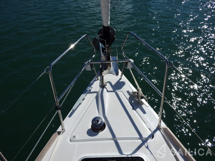 Oceanis 48 - Yacht Charter Sailica