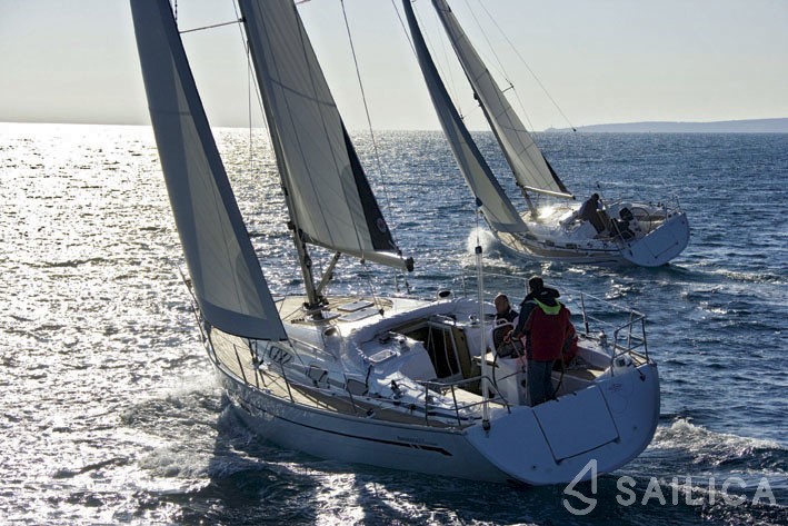Bavaria 38 - Yacht Charter Sailica