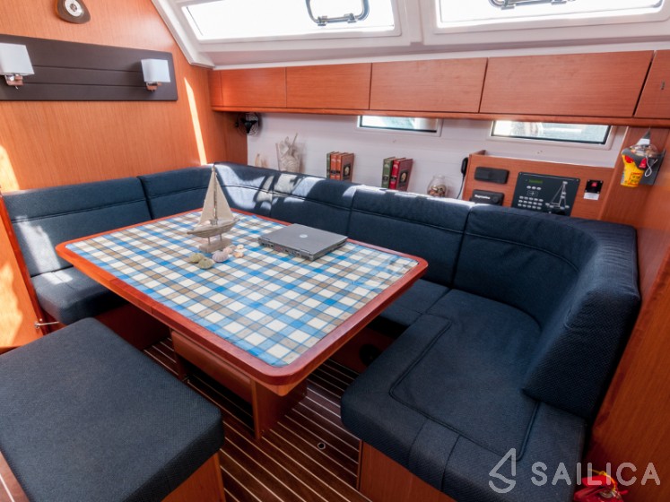 Bavaria 46 Cruiser - Yacht Charter Sailica