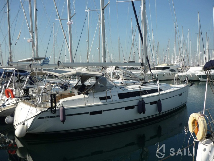 Bavaria 41 Cruiser - Yacht Charter Sailica