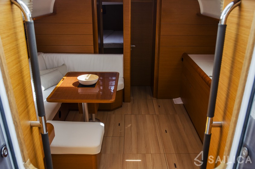 Sun Odyssey 479 - Yacht Charter Sailica