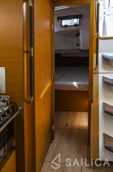 Sun Odyssey 479 - Yacht Charter Sailica