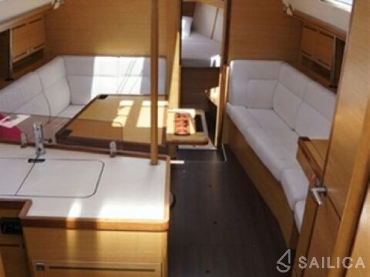 Elan 394 Impression - Yacht Charter Sailica