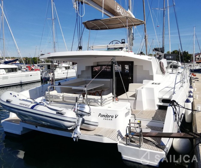 Bali 4.5 - Yacht Charter Sailica