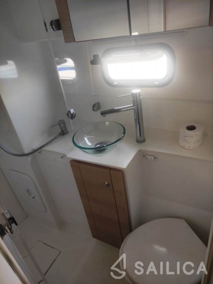 Bali 4.5 - Yacht Charter Sailica
