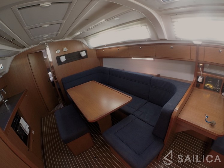 Bavaria 41 Cruiser - Yacht Charter Sailica