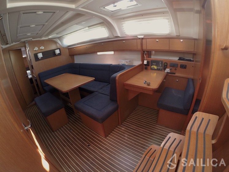 Bavaria 41 Cruiser - Yacht Charter Sailica