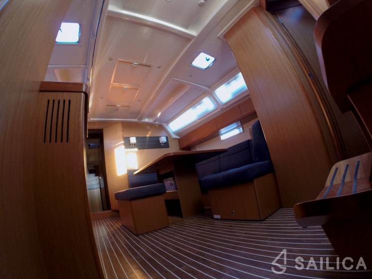 Bavaria 46 Cruiser - Yacht Charter Sailica