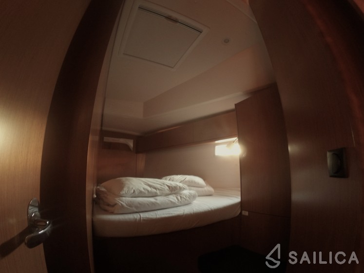 Bavaria 46 Cruiser - Yacht Charter Sailica