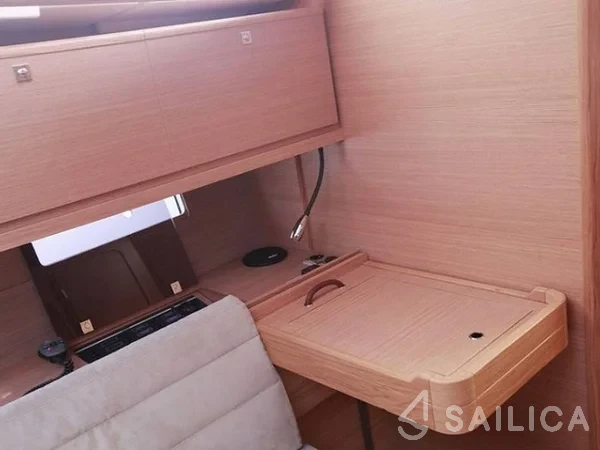 Dufour 382 GL - Yacht Charter Sailica