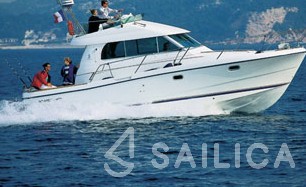 Antares 10.80 - Yacht Charter Sailica