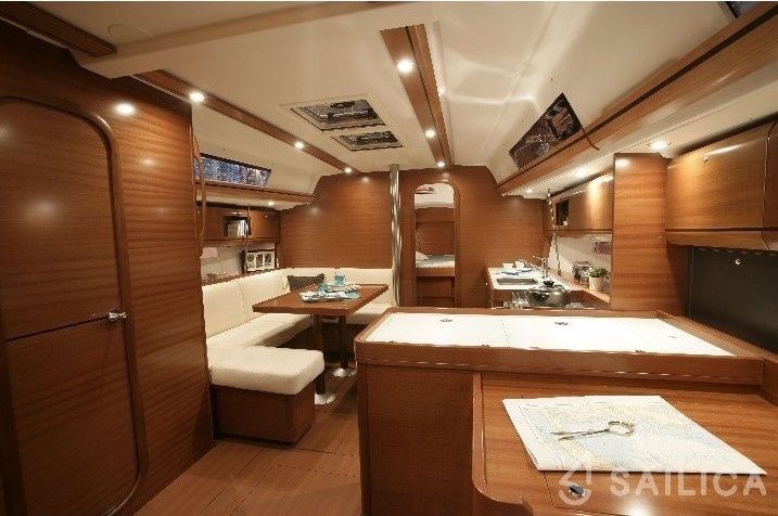 Dufour 405 - Yacht Charter Sailica