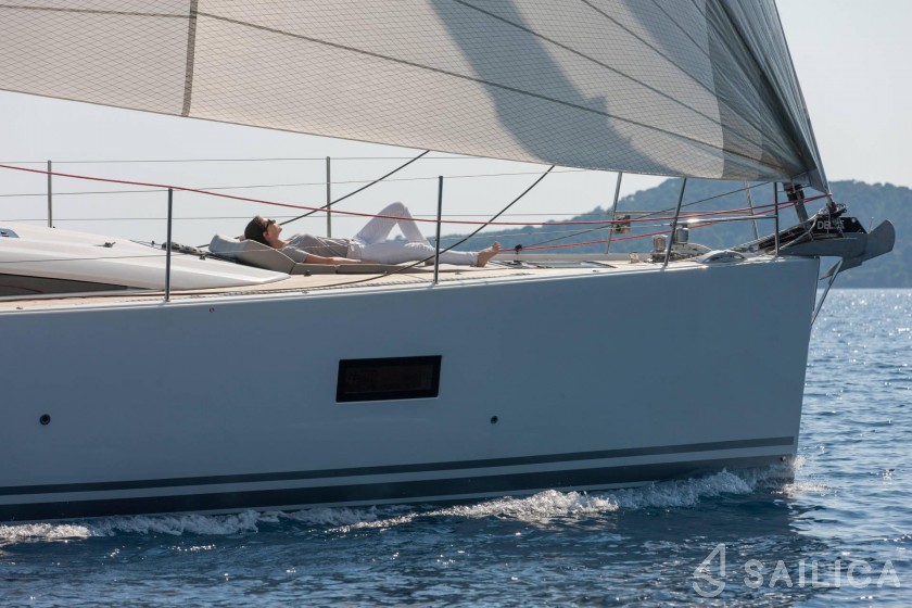 Jeanneau 54 - Yacht Charter Sailica