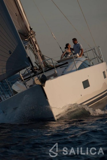 Jeanneau 54 - Yacht Charter Sailica
